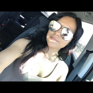 Meet your Posher, Bracy